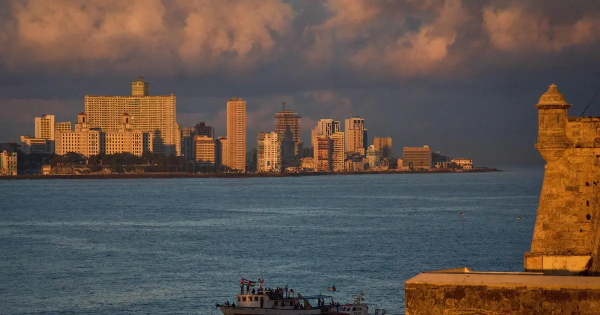Aid vessel arrives in Havana as Cuba economic , energy crises deepen