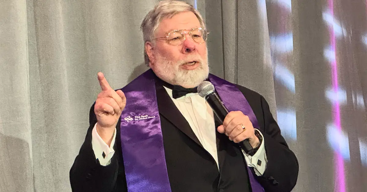 Steve Wozniak honored at Tech for Global Good ceremony
