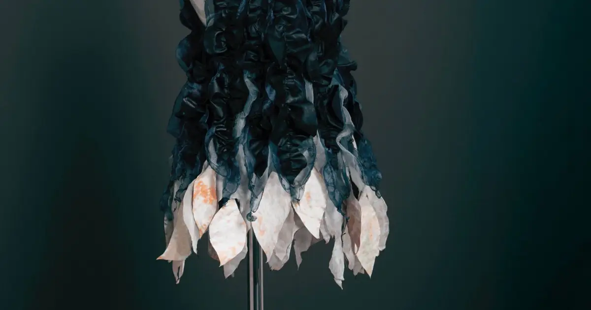 Clothes made from living fungi can clean and repair themselves