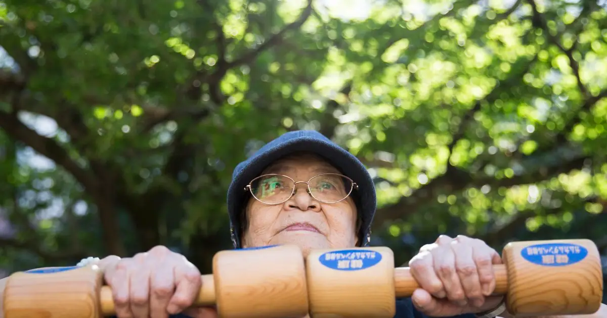 Weightlifting makes older women leaner, stronger and more mobile