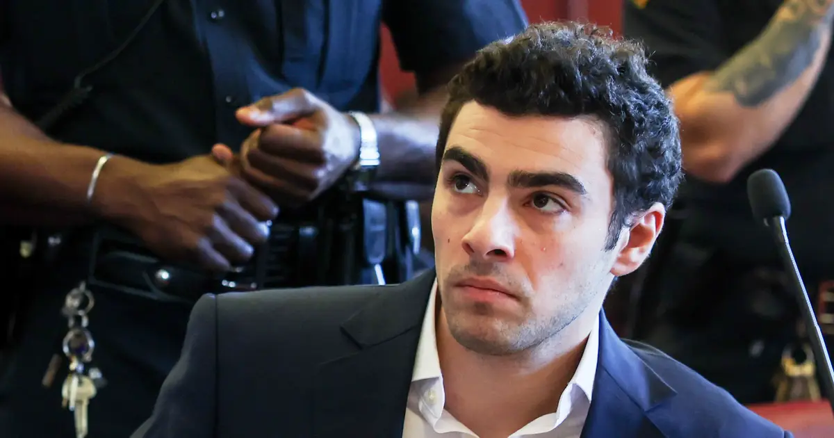 Luigi Mangione tells  double jeopardy  in court as judge accelerates case