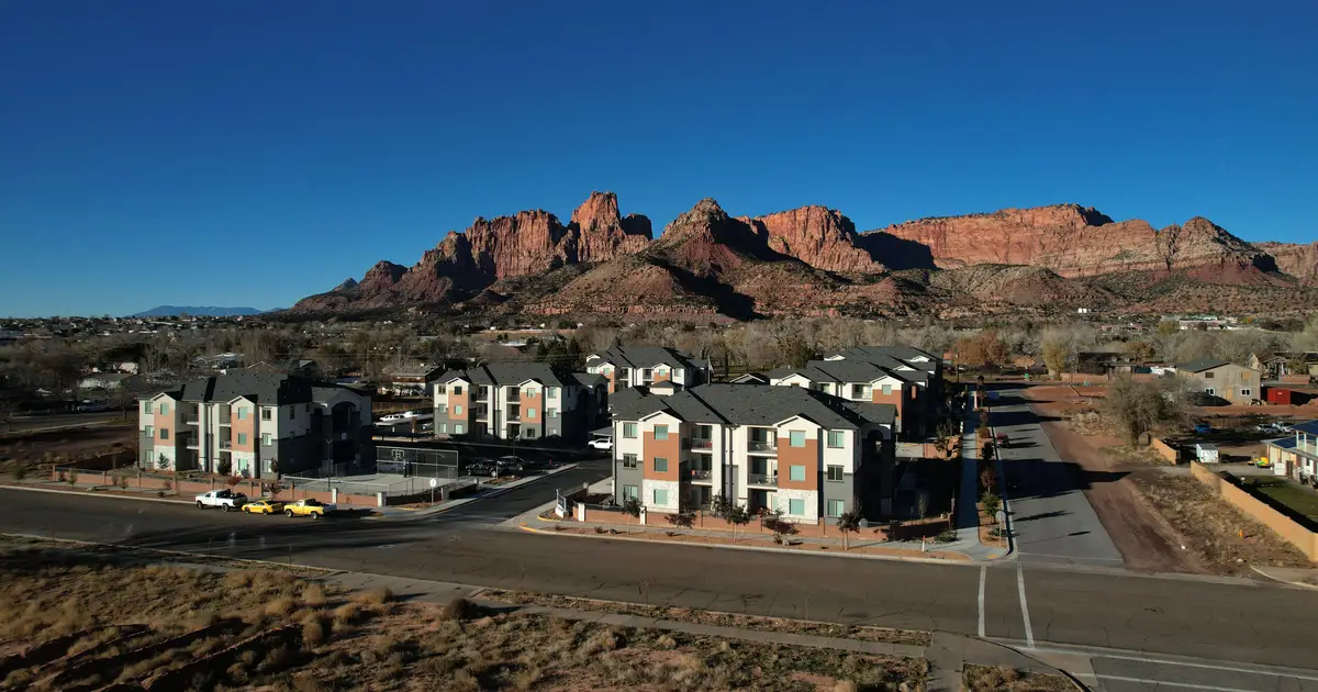 Polygamous sect sway has dwindled in twin towns on Arizona - Utah line . Residents enjoy new freedoms