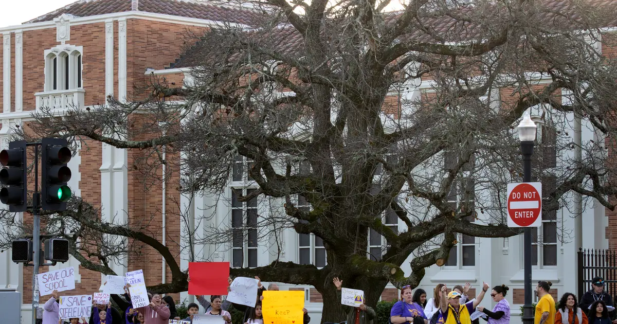 More Santa Rosa City Schools students will be denied exit transfers under tighter policy meant to address enrollment