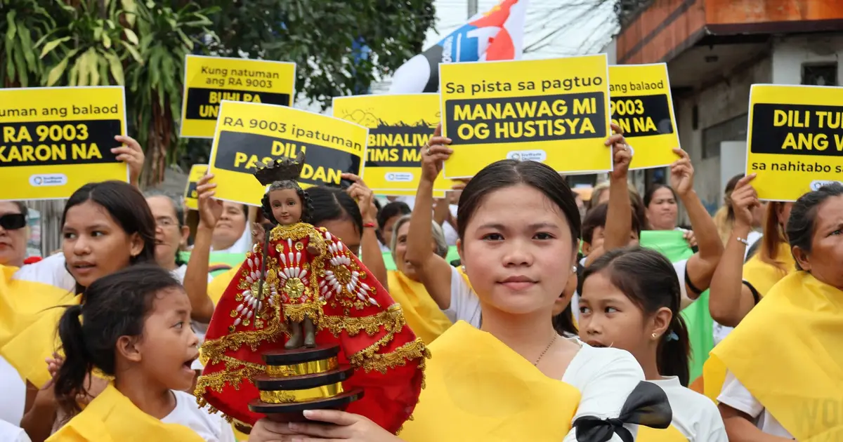 Solemn Walk Honors Binaliw Landfill Victims , Calls for a Zero Waste Sinulog