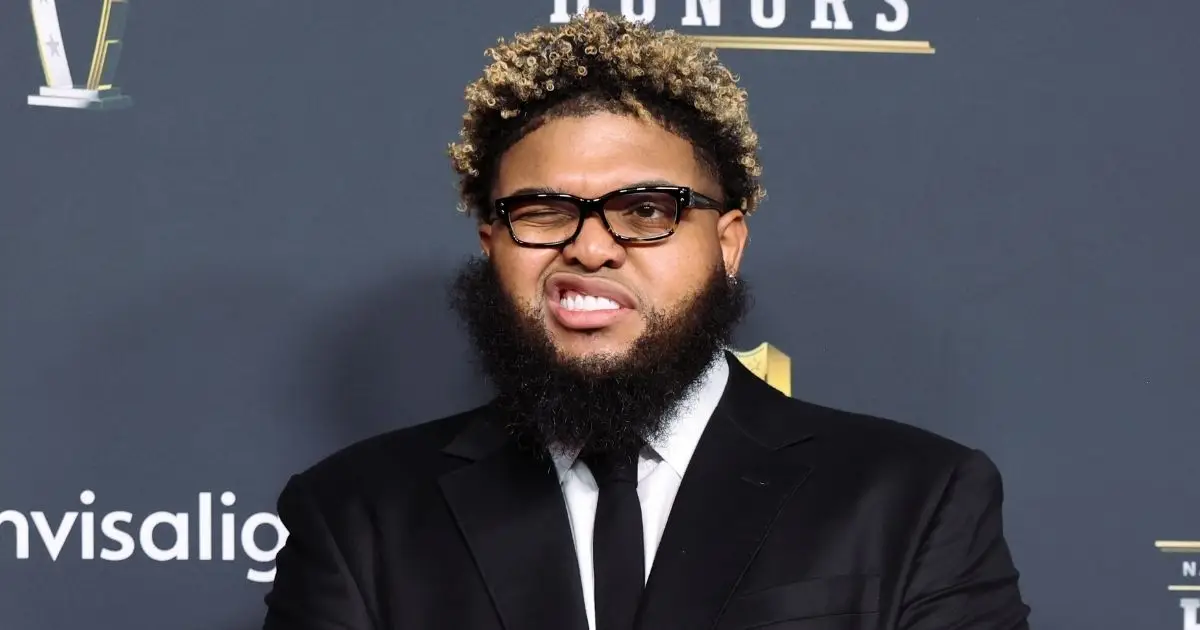 Druski Apologizes to Dr . Umar As He Uploads Photos With Adult Film Star