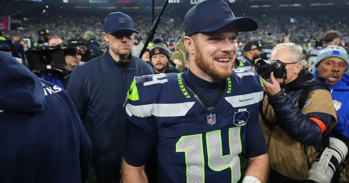 San Clemente always super - proud of Super Bowl QB Sam Darnold