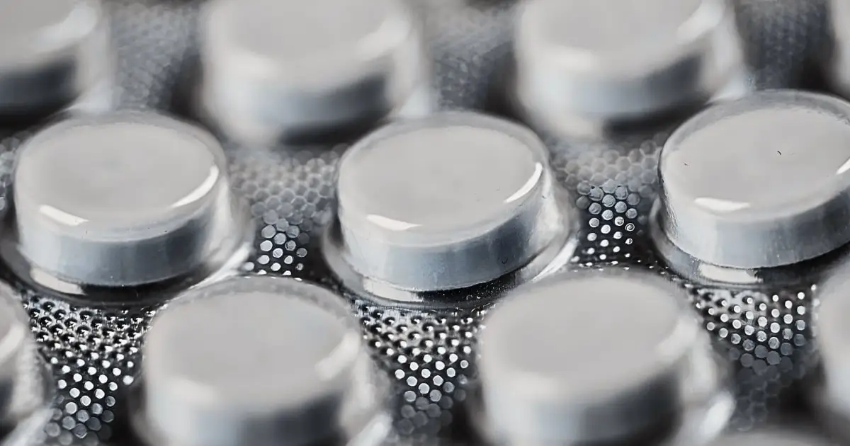 A Common Joint Pain Medicine Has Risks Many People Overlook