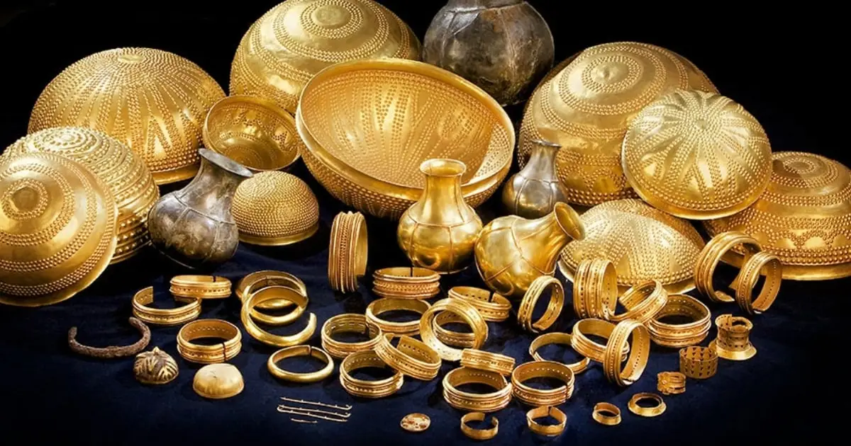 Rare Ancient Treasure Trove Stolen – But Thieves Left Behind a Piece of Metal From Beyond Our World