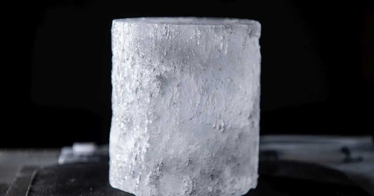 Stardust Trapped in Antarctic Ice Reveals Earth's Journey Through The Cosmos
