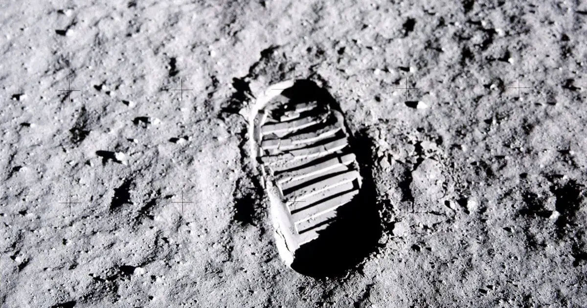 Traces of Alien Technology Could Be Hidden in Moon Dust, Study Says