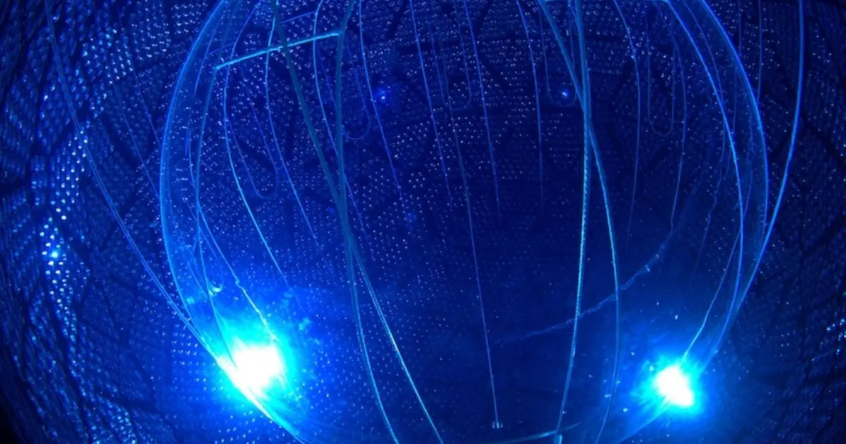 Haunting Glow of Nuclear Power Station Was Detected in Water 150 Miles Away