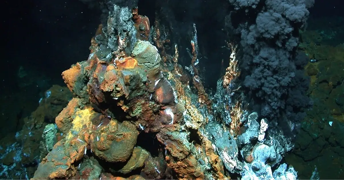 Scientists Found Invisible Gold Hiding in The Seafloor at Record-Breaking Concentrations
