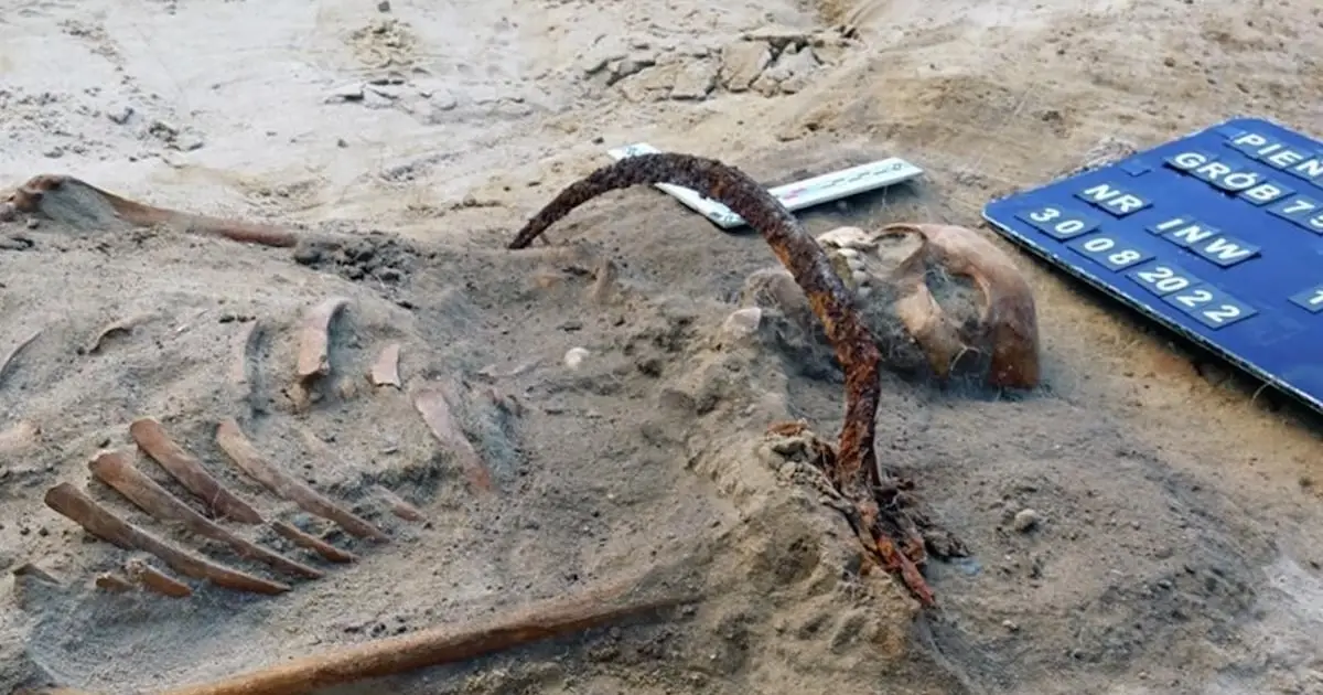 Gruesome Discovery Shows 17th-Century Villagers Were Terrified of What Lurked in 'Grave 75'