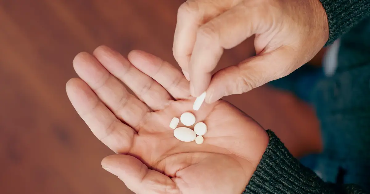 Popular Joint Supplement Linked to 25% Higher Dementia Risk in People With Early Memory Loss
