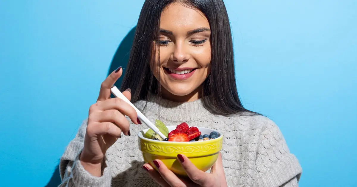 How You Eat Your Fruit Is Linked to Heart Health, Study of 371,000 Americans Reveals