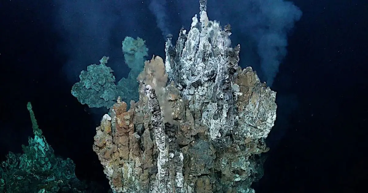 Leading Theory For How Life on Earth Began Is 'Highly Unlikely', Says Contentious New Paper