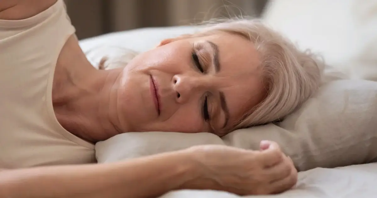 Scientists Reveal The Optimal Amount of Sleep For Lower Dementia Risk