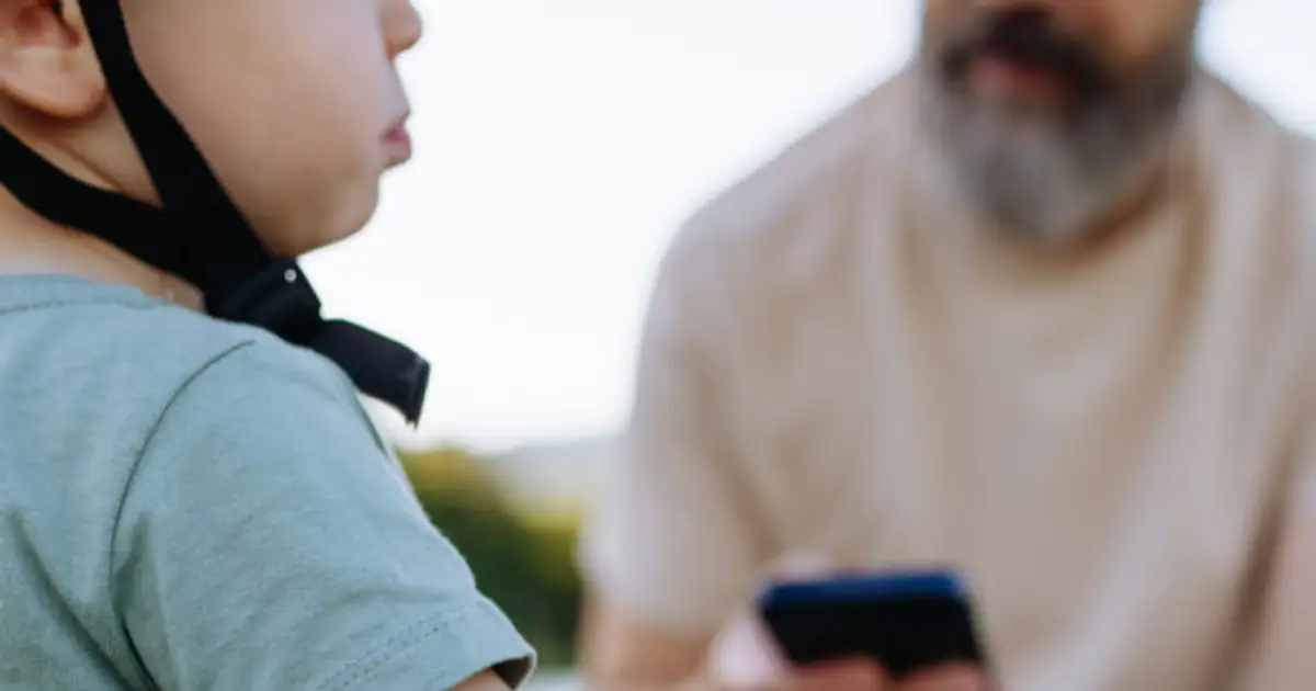 Are glucose monitors a good thing for 2-year-olds? Experts look at risks, benefits