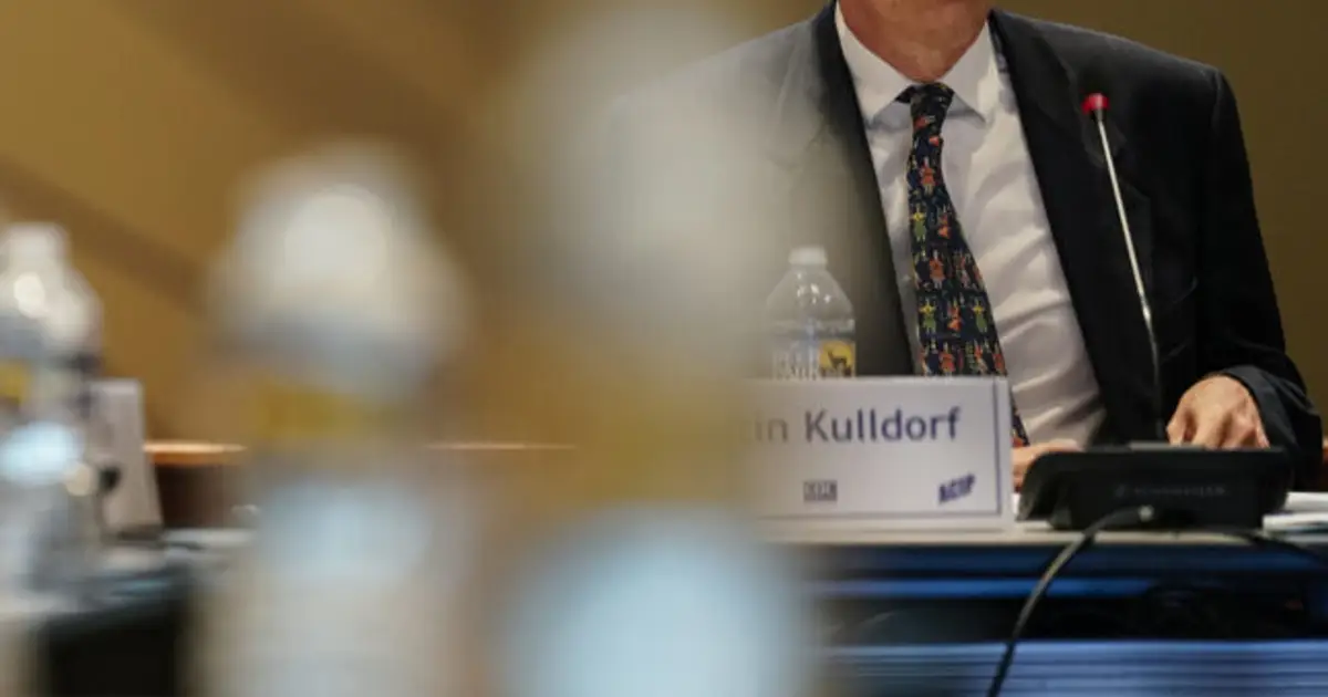 Martin Kulldorff critiques scientific gatekeepers at NIH lecture