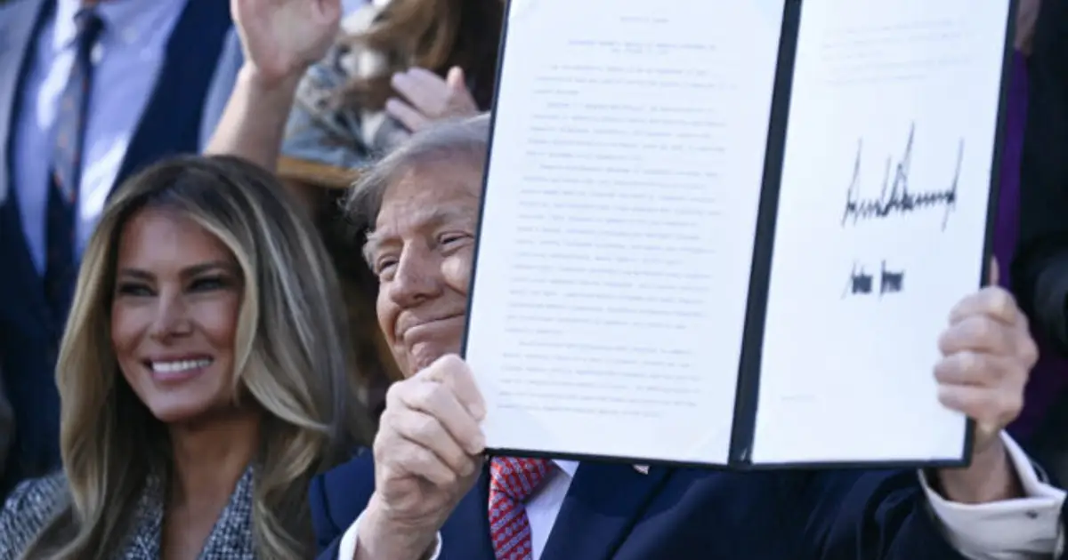 Trump orders creation of NIH division, task force on women’s health