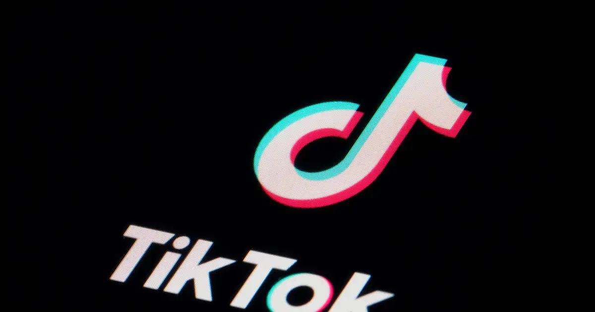 TikTok faces app deletions , censorship claims and glitches in days after its ownership change