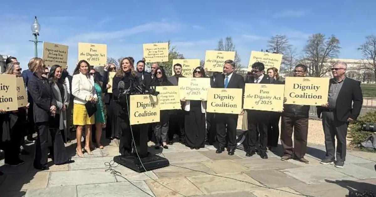 Rep . María Elvira Salazar Joins Bipartisan Leaders to Launch National Dignity Coalition and Nationwide  Dignity Tour