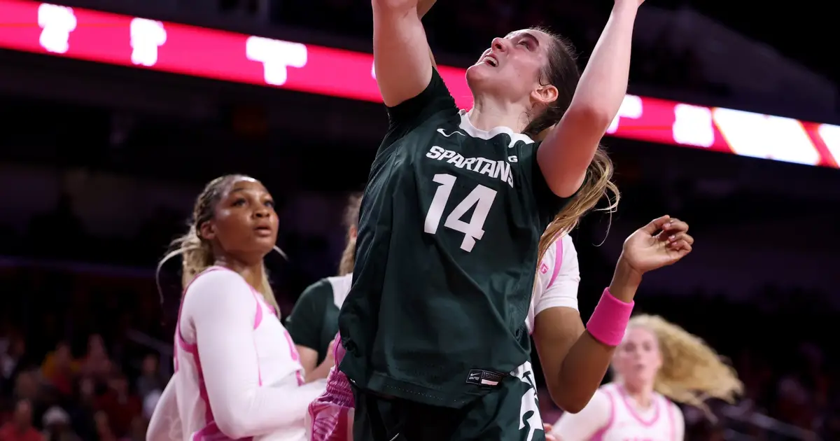 VanSlooten records double double for No . 12 Michigan State women in 81 - 70 win over Penn State