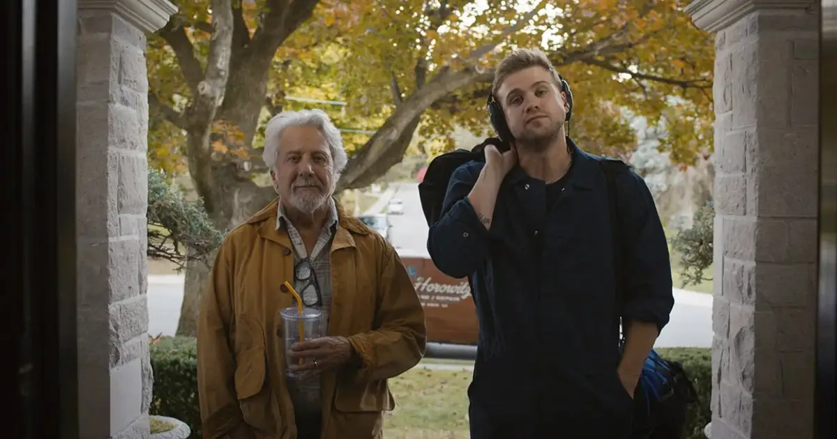 The 8 Best New Movies and Shows to Stream This Weekend on Netflix, Apple and More