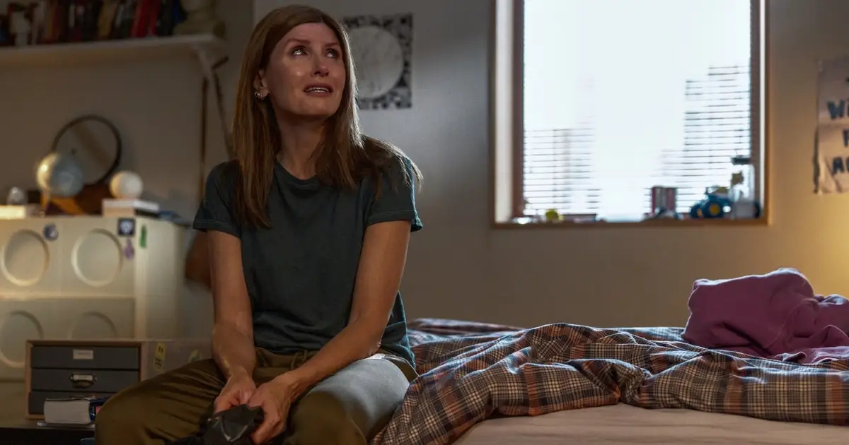 ‘Youth’ Creator Sharon Horgan Explains the Premiere’s Emotional Rug-Pull Ending