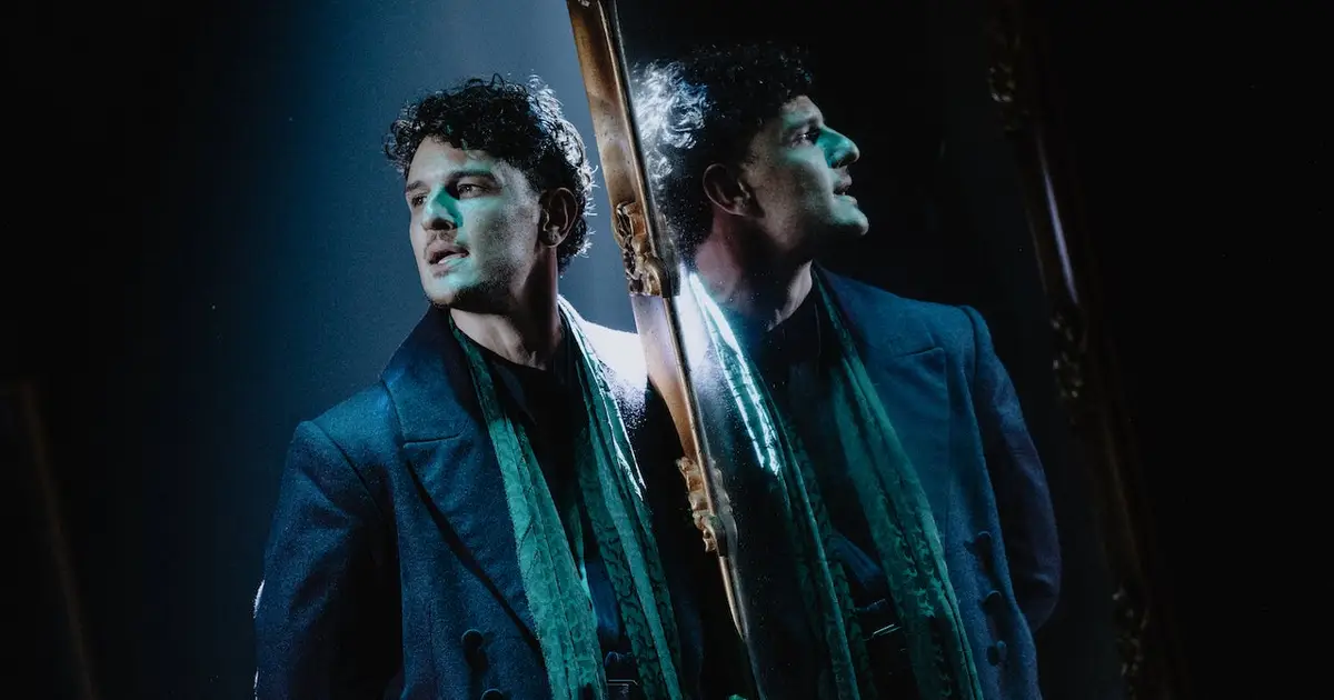 ‘Memoirs of Amorous Gentlemen’ Off Broadway Review: Sophia Anne Caruso Is the New Edith Piaf
