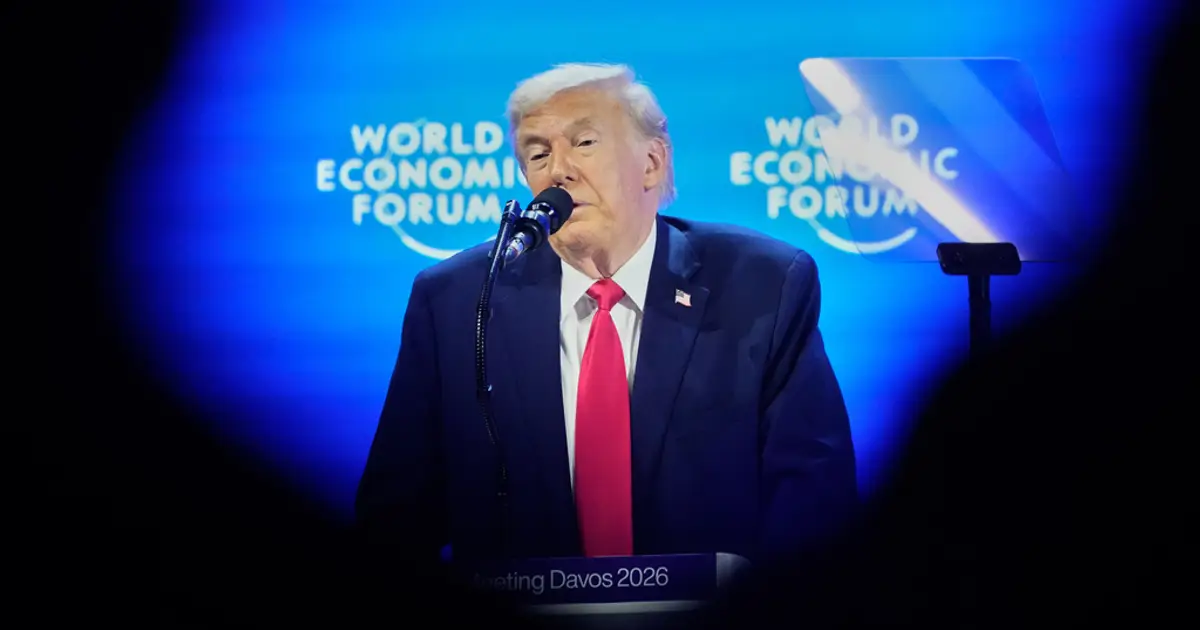 Leavitt defense of Trump Iceland - Greenland mix - up melts online